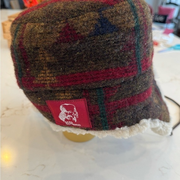 Vintage Mad Bomber Wool Plaid Sheep Crown Lining Leather Ties / large - Picture 9 of 11